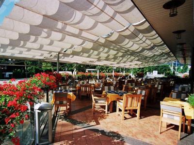 Hotel Eroplan Рожнов-под-Радгоштєм Екстер'єр фото